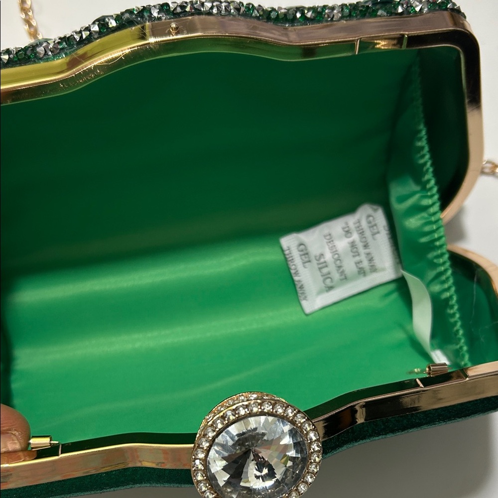 Emerald Crystal Evening Clutch with Gold Chain - Picture 6 of 16